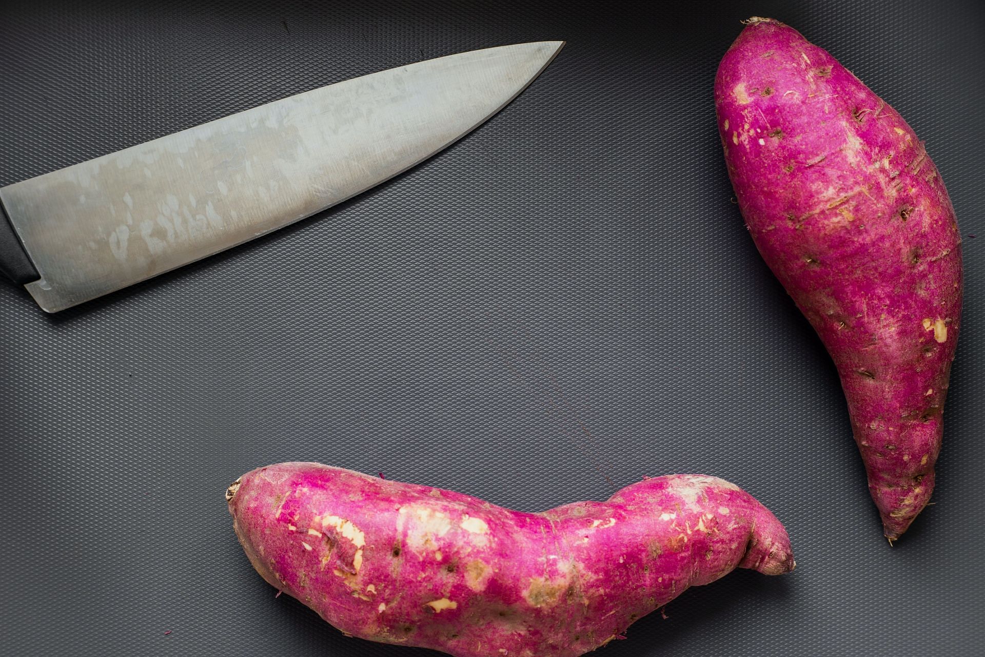 Sweet potatoes can help with digestion. (Image via Unsplash/Louis Hansel)